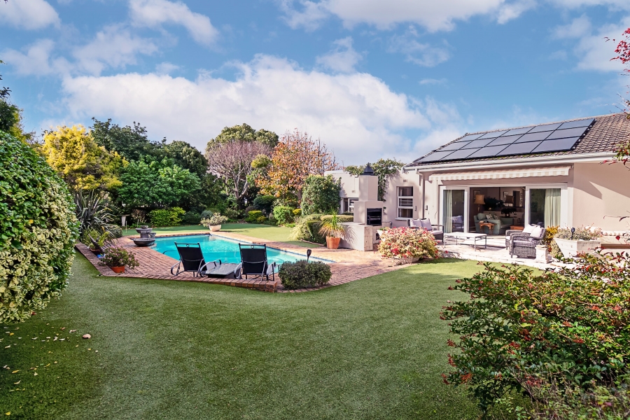 4 Bedroom Property for Sale in Constantia Western Cape